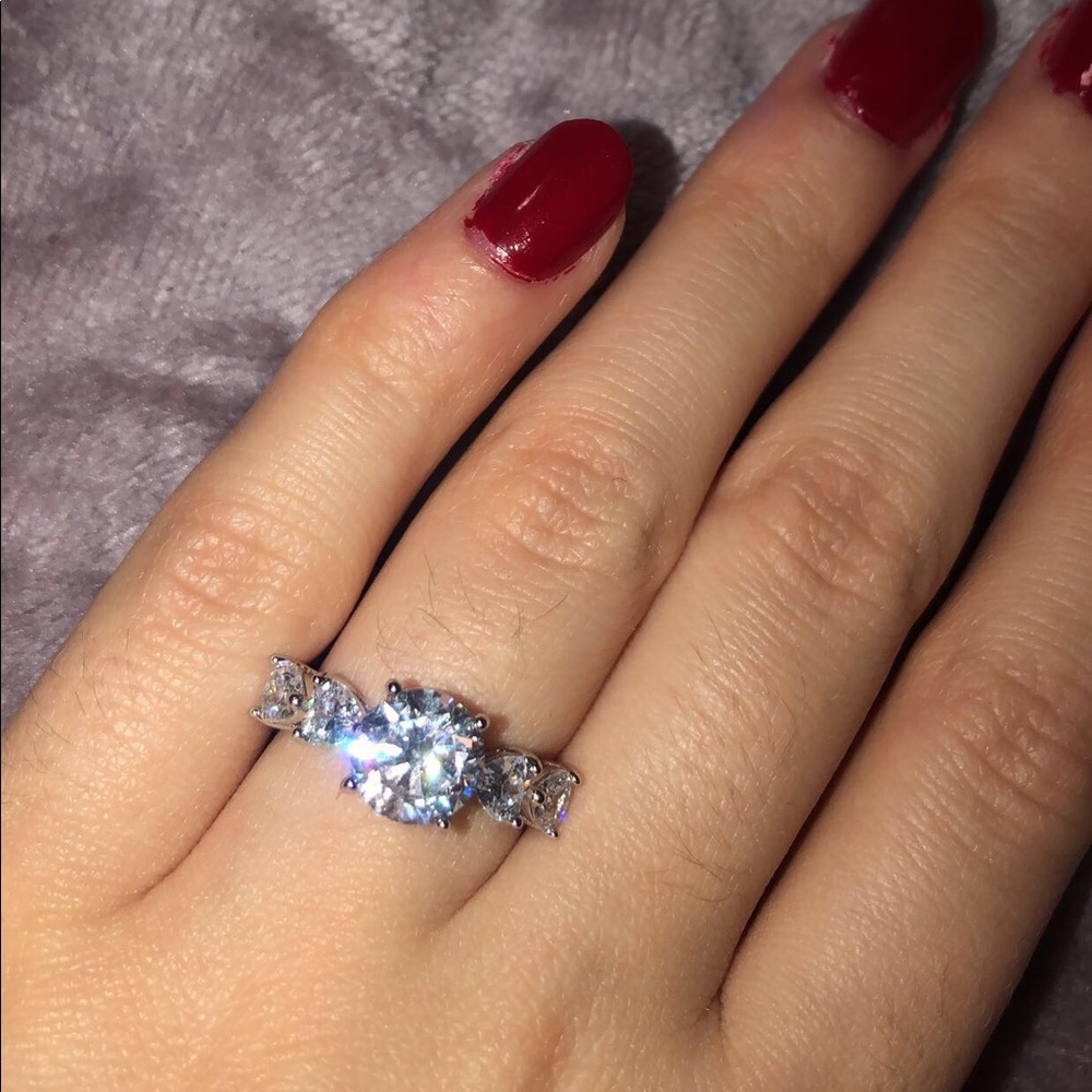 Faux Gem Ring - silver